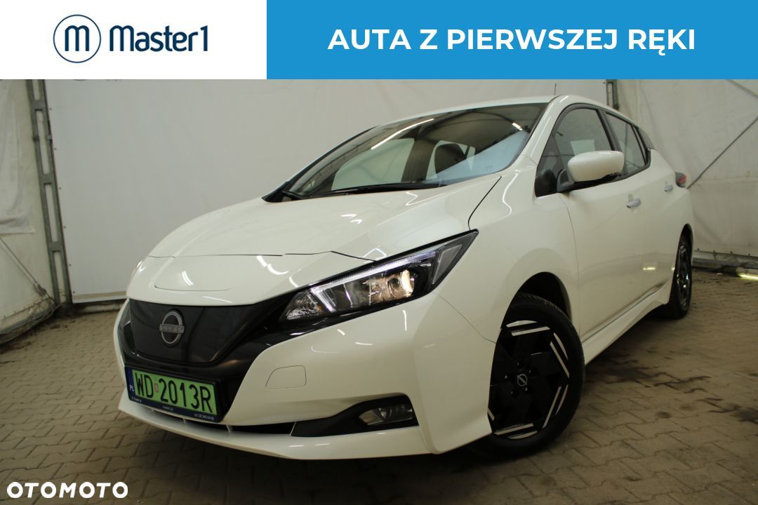 Nissan Leaf - 1