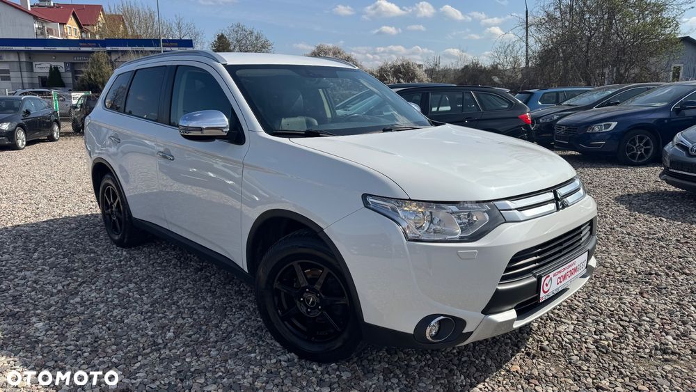 Mitsubishi Outlander 2.0 4WD Invite - 20