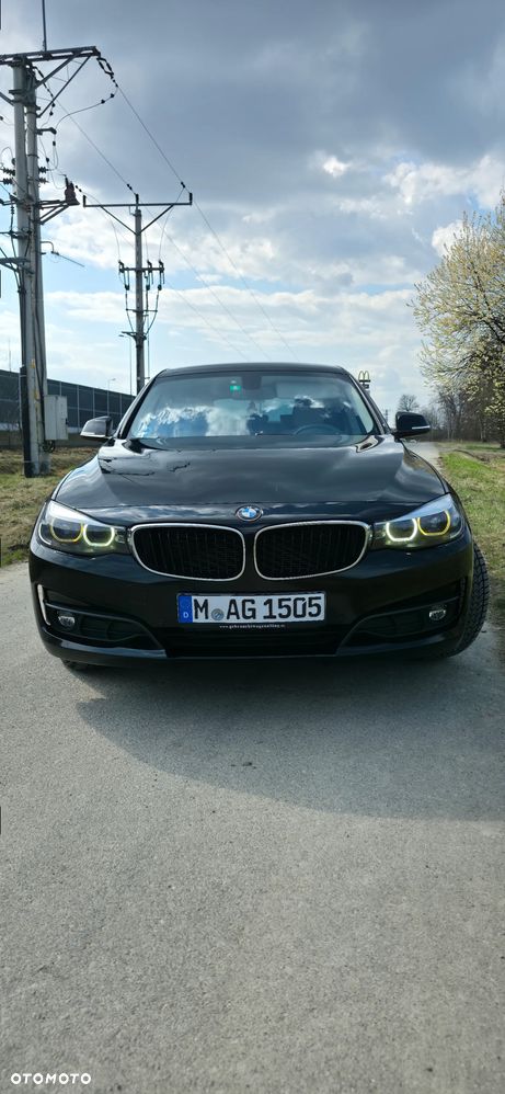 BMW 3GT 320d Sport-Aut Luxury Line - 4