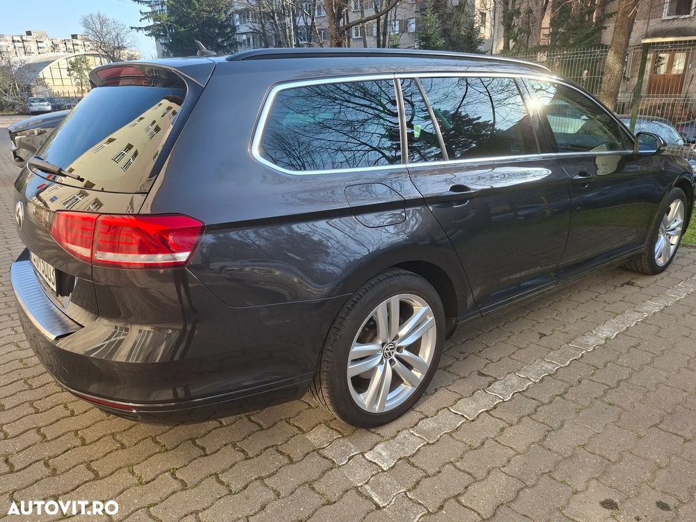 Volkswagen Passat 2.0 TDI DSG (BlueMotion Technology) Comfortline - 3