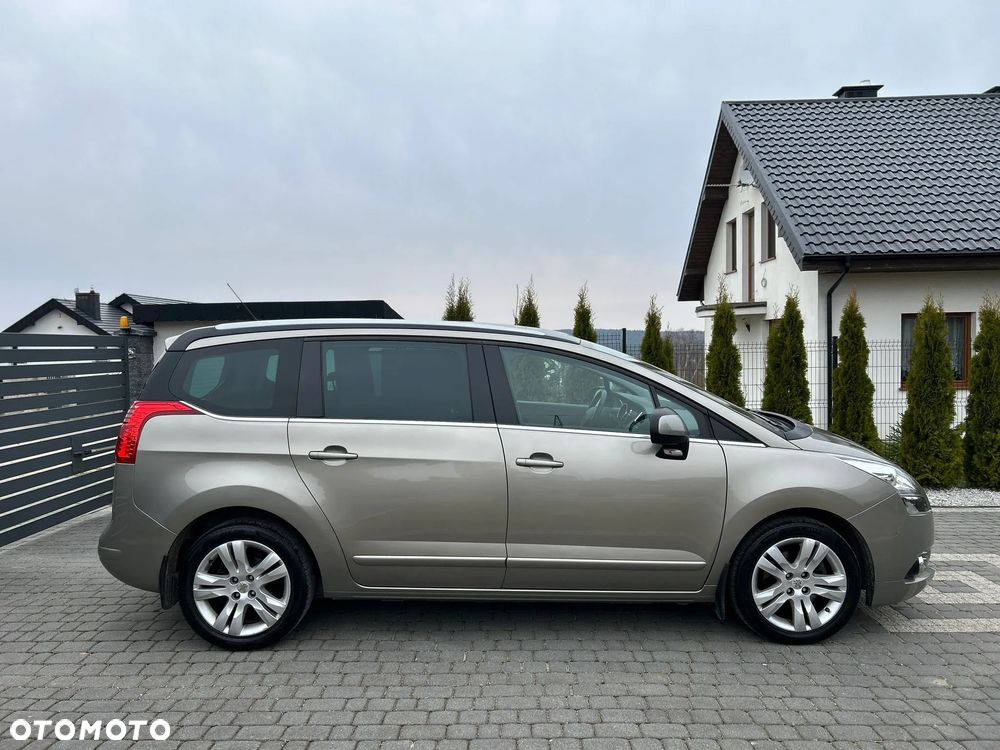 Peugeot 5008 155 THP Automatik Allure - 17