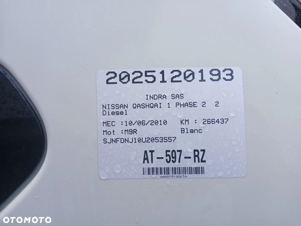 Nissan Qashqai 2.0 dCi 4x4 Tekna - 7