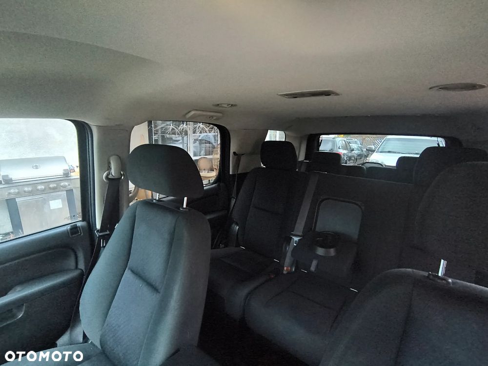 Chevrolet Tahoe - 17