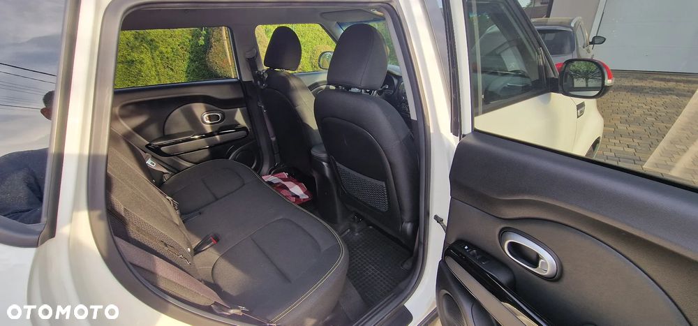 Kia Soul 1.6 CRDI Attract - 9