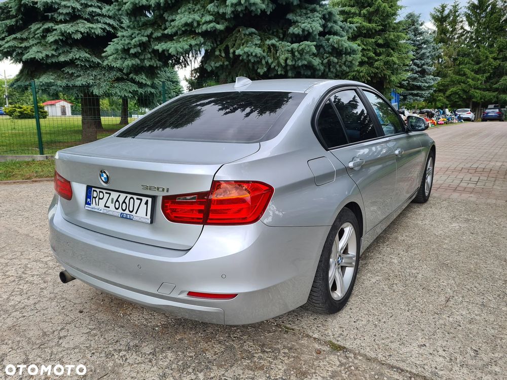 BMW Seria 3 - 3
