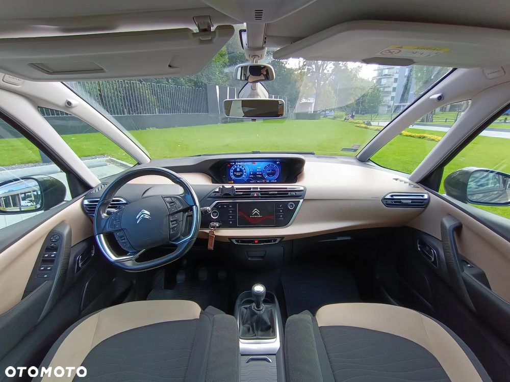 Citroën C4 Grand Picasso - 22