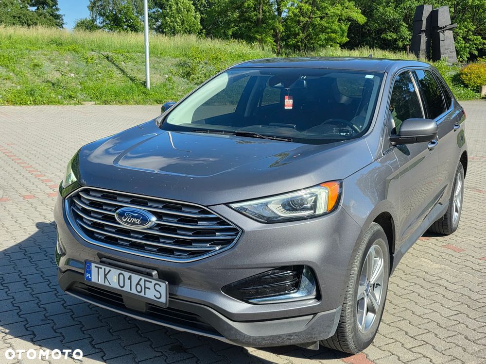Ford Edge - 2
