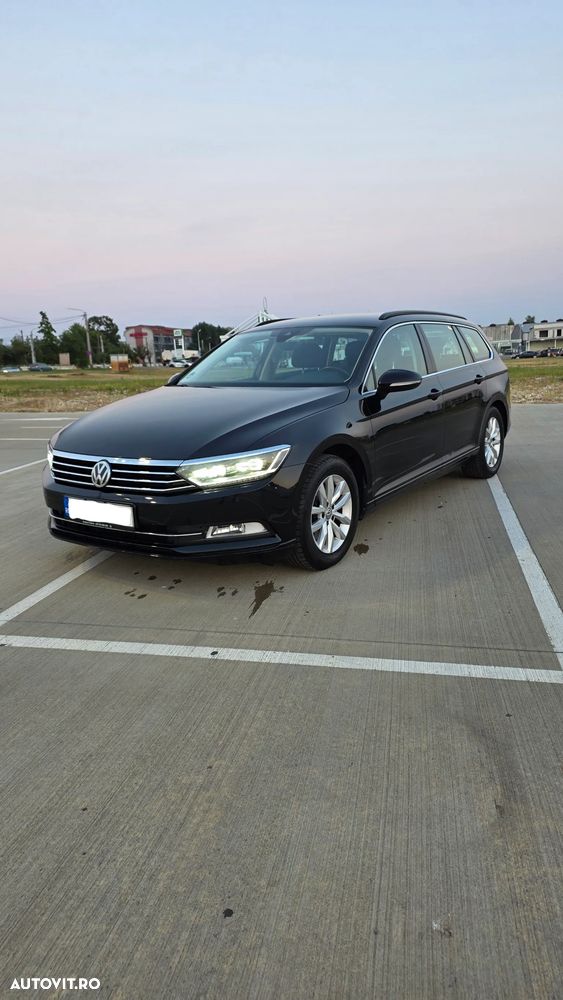 Volkswagen Passat 2.0 TDI DSG Comfortline - 3