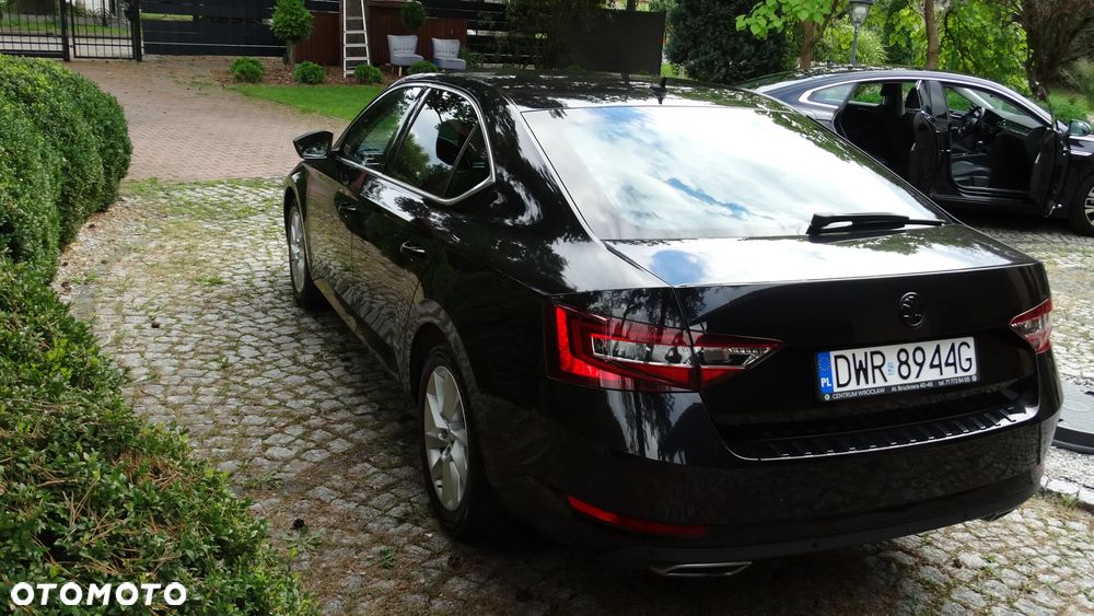 Skoda Superb 2.0 TDI Style DSG - 7