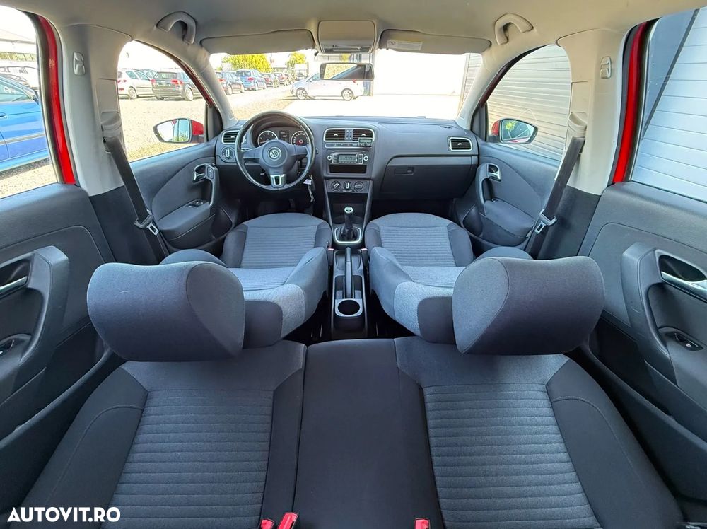 Volkswagen Polo 1.2 Attractive - 21