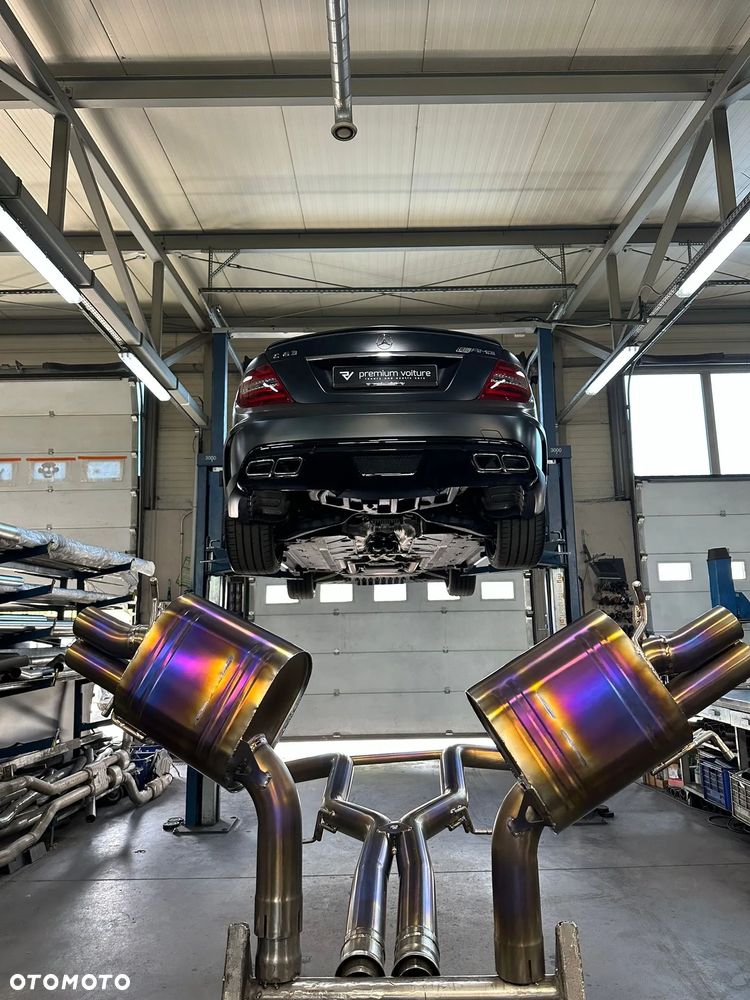 Mercedes-Benz Klasa C 63 AMG Coupe AMG SPEEDSHIFT MCT Black Series - 22