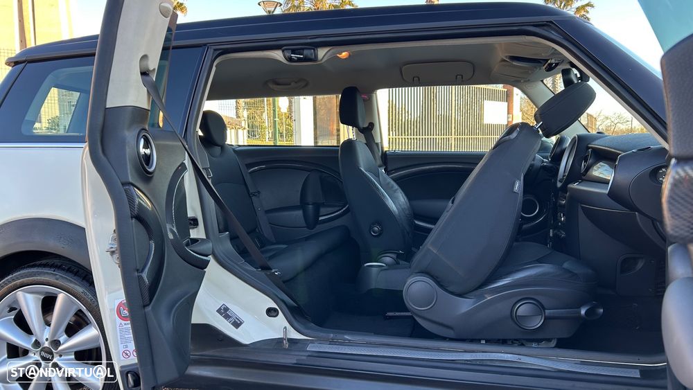 MINI Clubman Cooper SD - 7