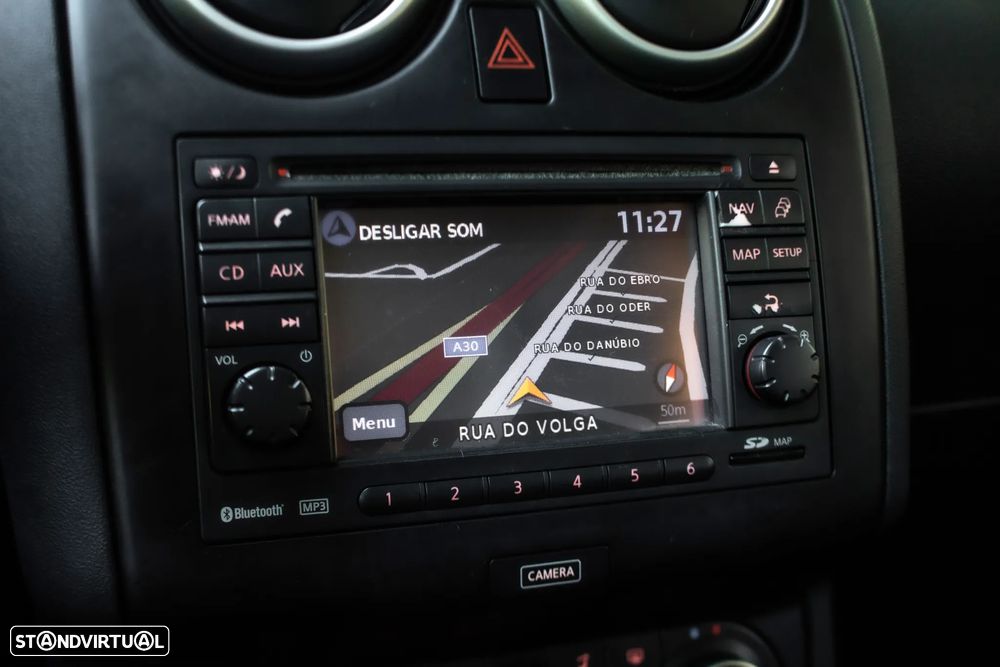 Nissan Qashqai 1.6 dCi N-Connecta - 30