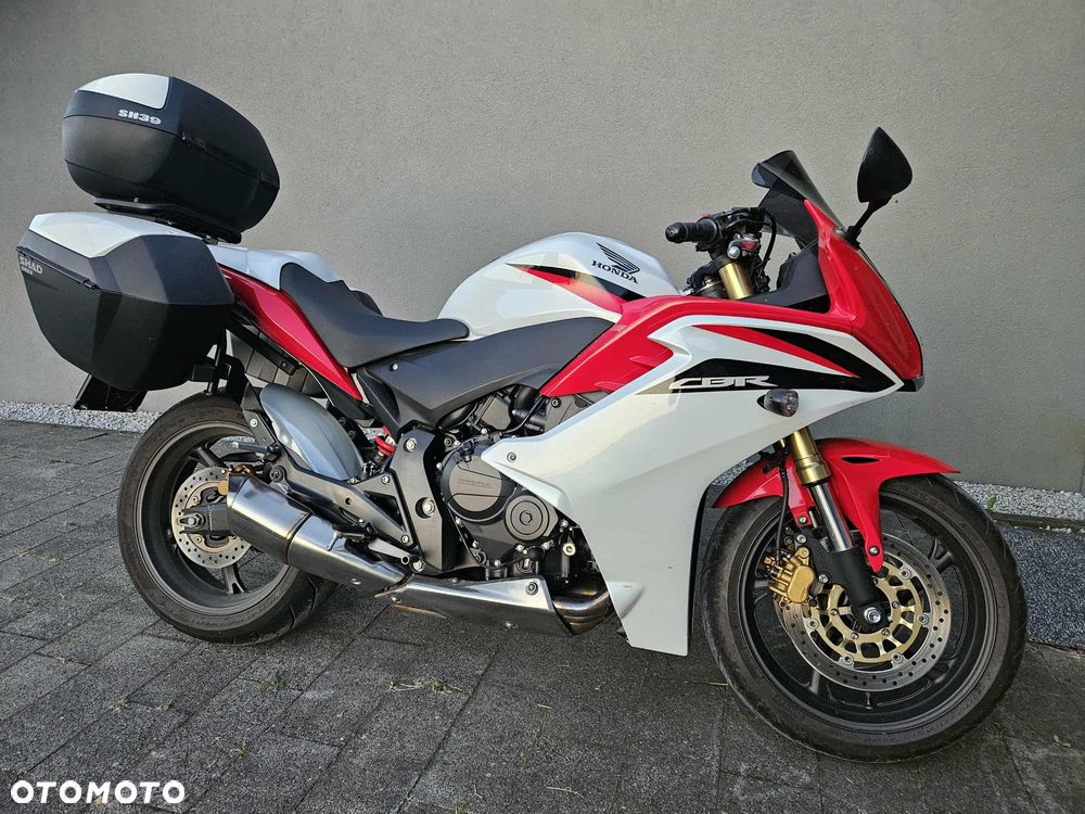 Honda CBR - 3