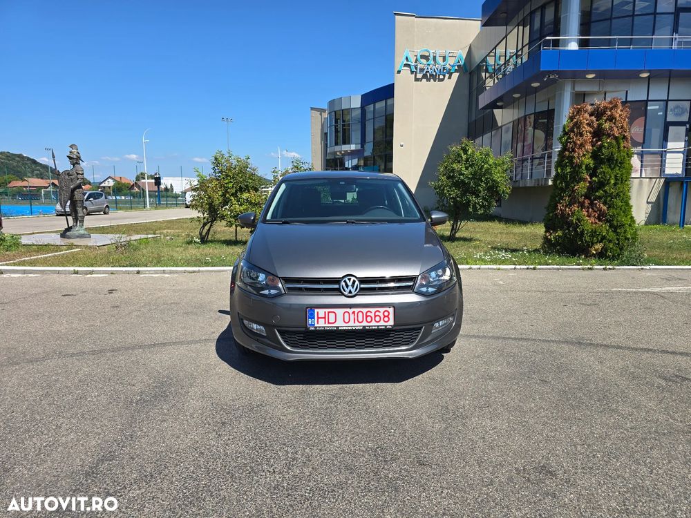 Volkswagen Polo - 2