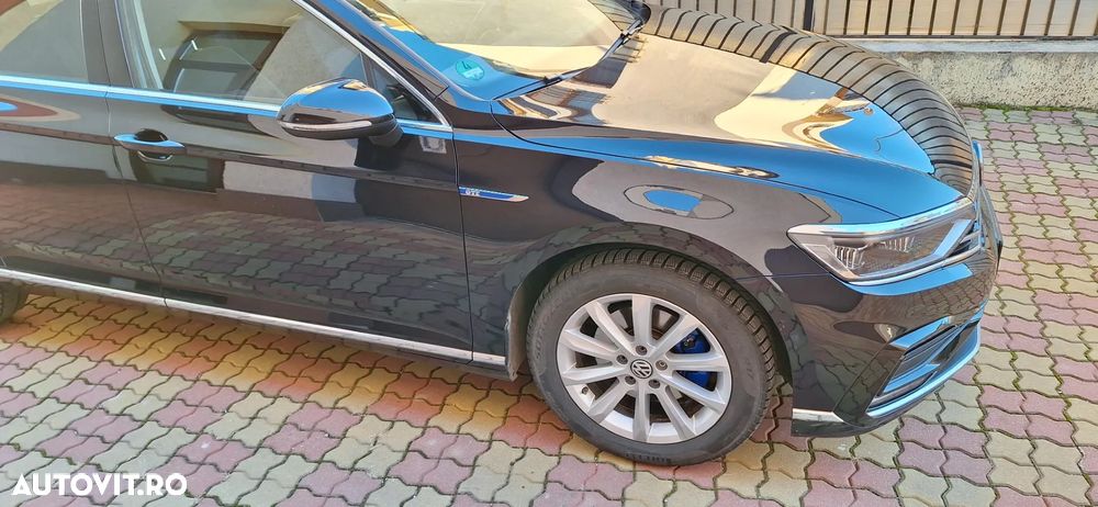 Volkswagen Passat - 10