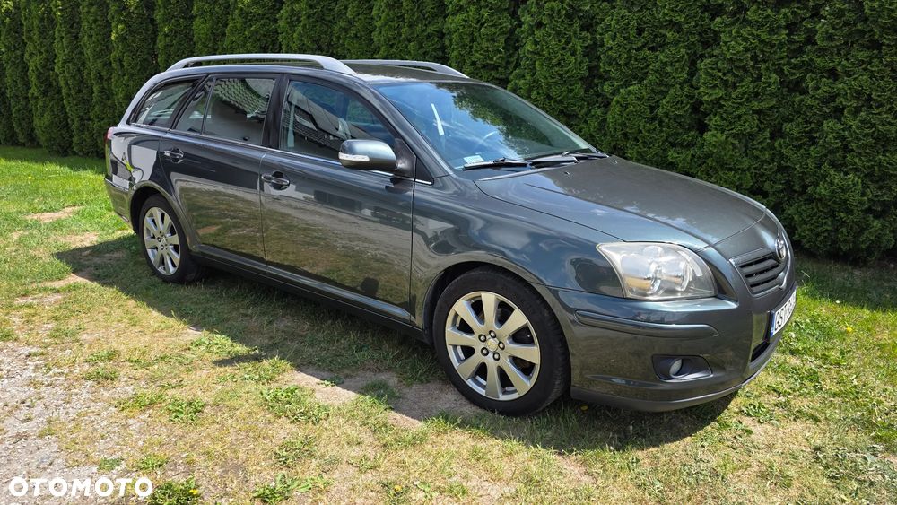 Toyota Avensis 2.0 D-4D Sol+NAVI - 13