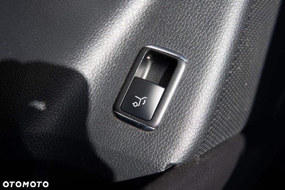 Mercedes-Benz GLA 220 4-Matic - 26
