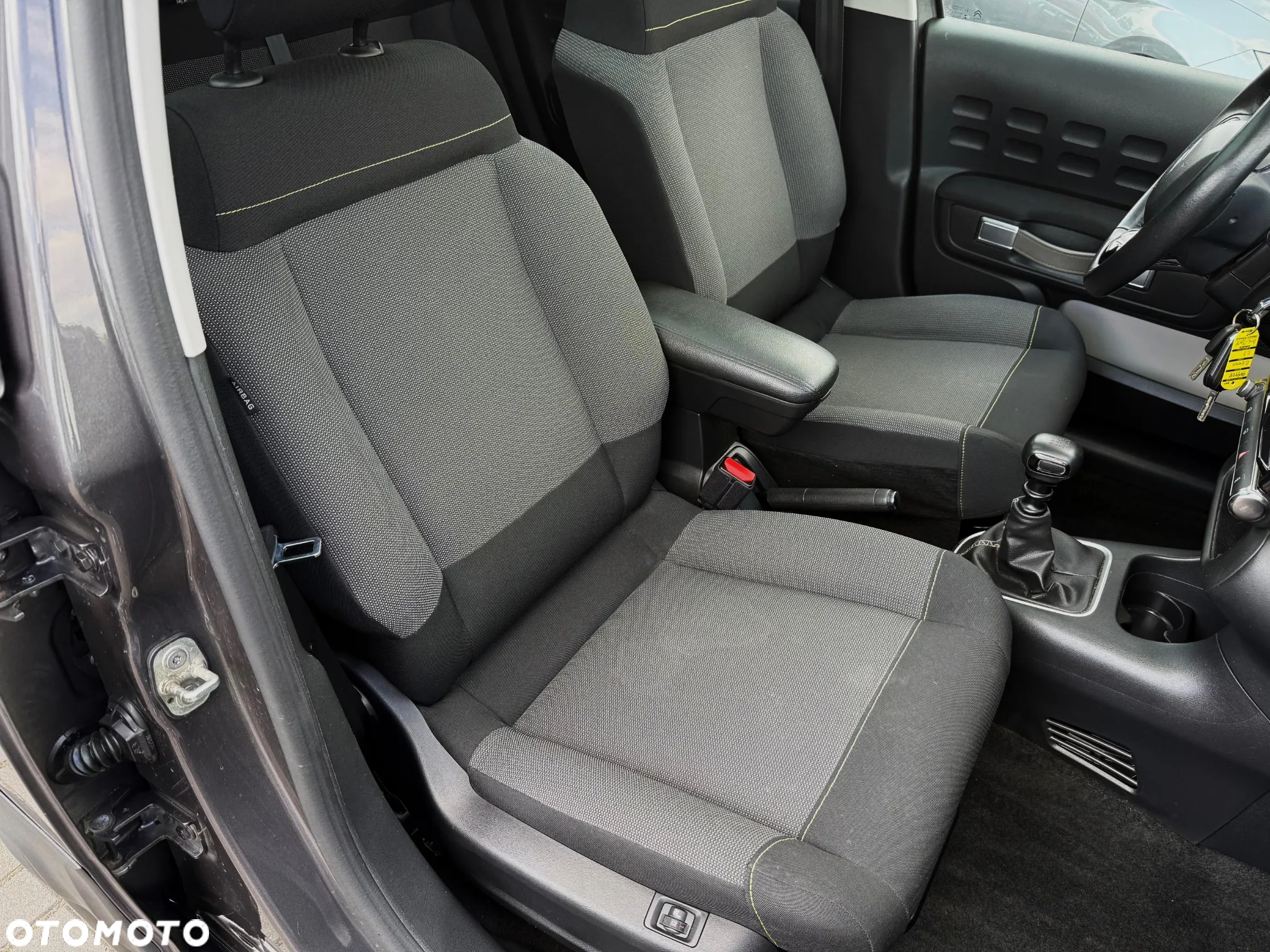 Citroën C3 BlueHDi 100 S&S SHINE PACK - 15