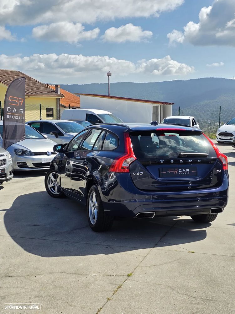 Volvo V60 2.0 D4 Kinetic - 20