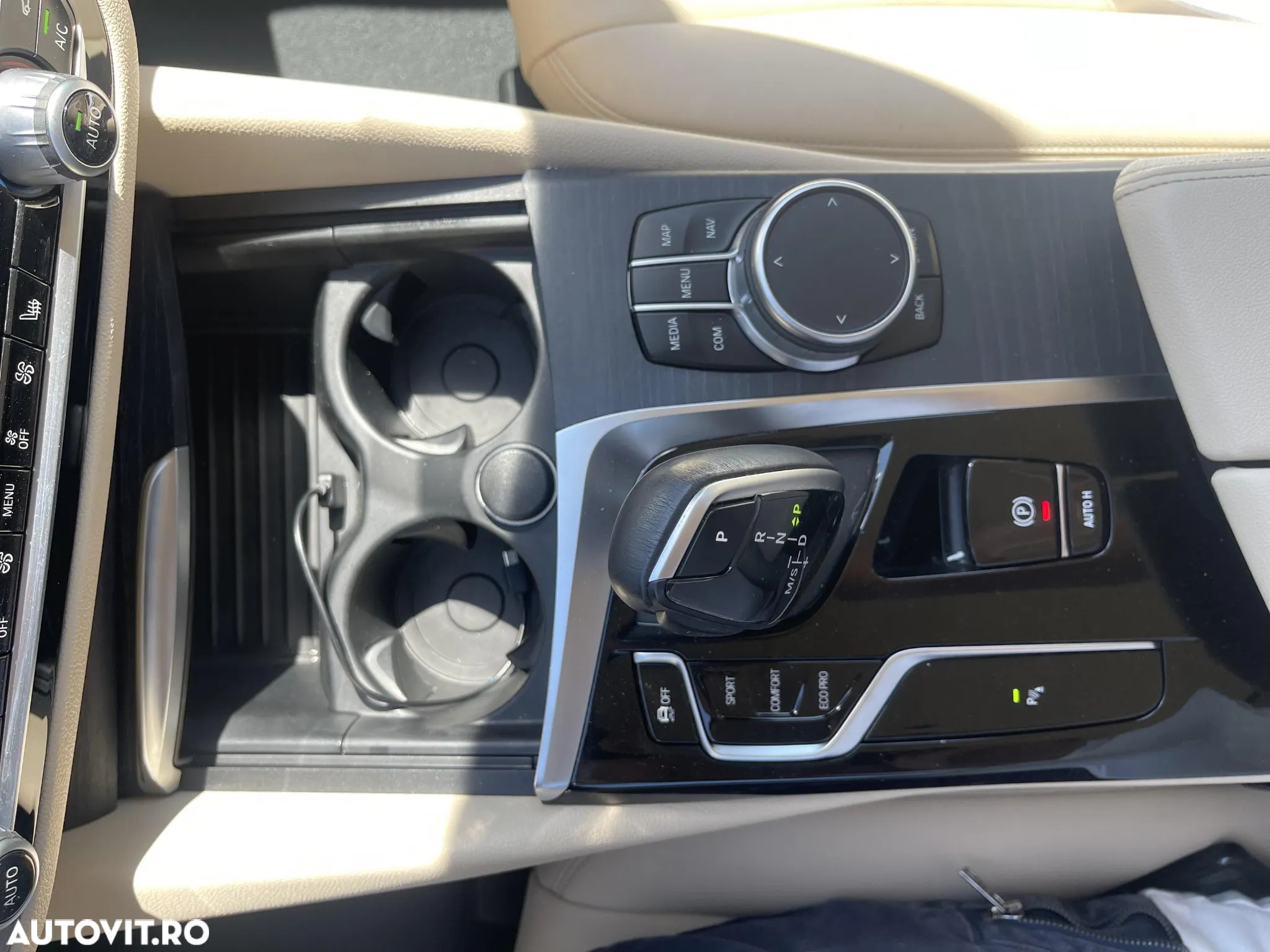 BMW Seria 5 520d xDrive Aut. Luxury Line - 15