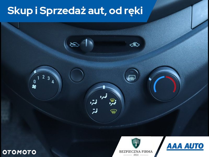 Chevrolet Spark - 14