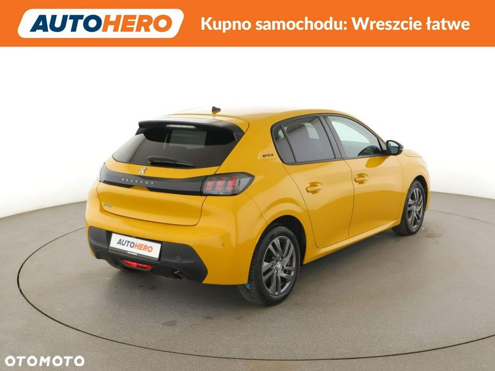 Peugeot 208 1.2 PureTech Style S&S - 8