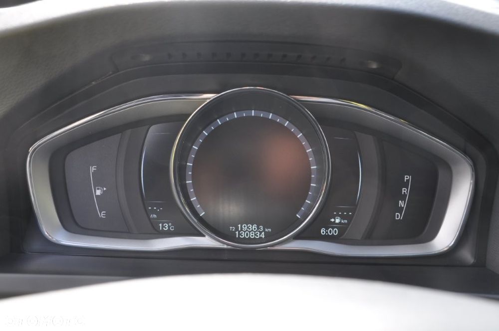 Volvo V60 T5 Drive-E Momentum - 16