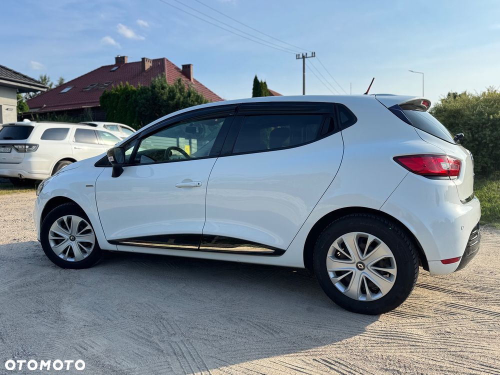 Renault Clio 1.2 16V Limited - 5