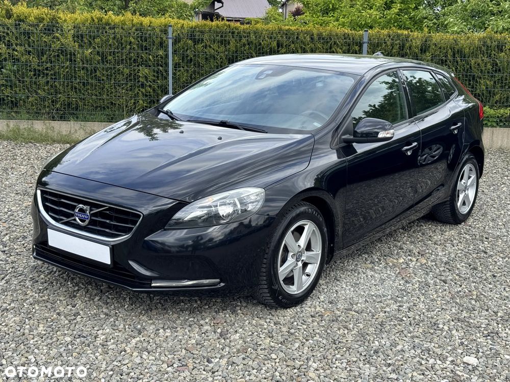 Volvo V40 D2 Momentum - 9