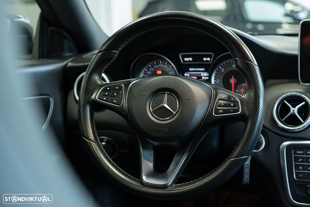 Mercedes-Benz CLA 180 CDI - 25