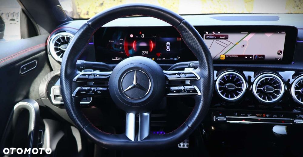 Mercedes-Benz CLA - 19