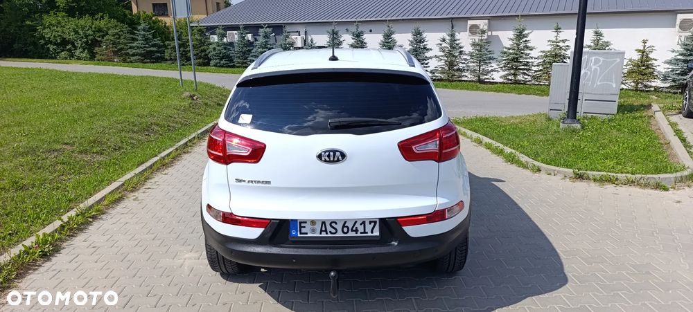 Kia Sportage 2.0 CVVT 4WD Spirit - 9