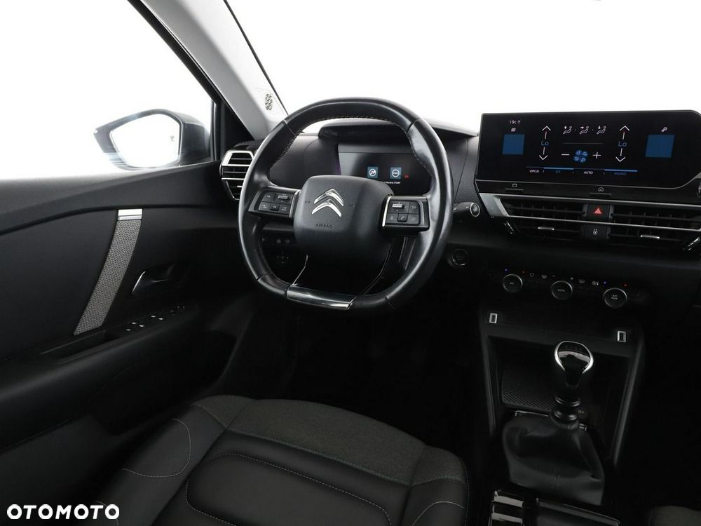 Citroën C4 1.2 PureTech Shine S&S - 17