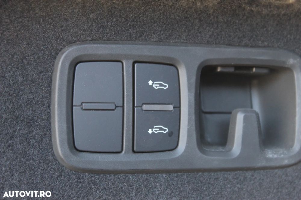 Audi Q8 55 TFSI quattro Tiptronic MHEV - 39