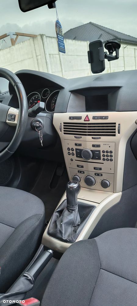 Opel Astra - 10