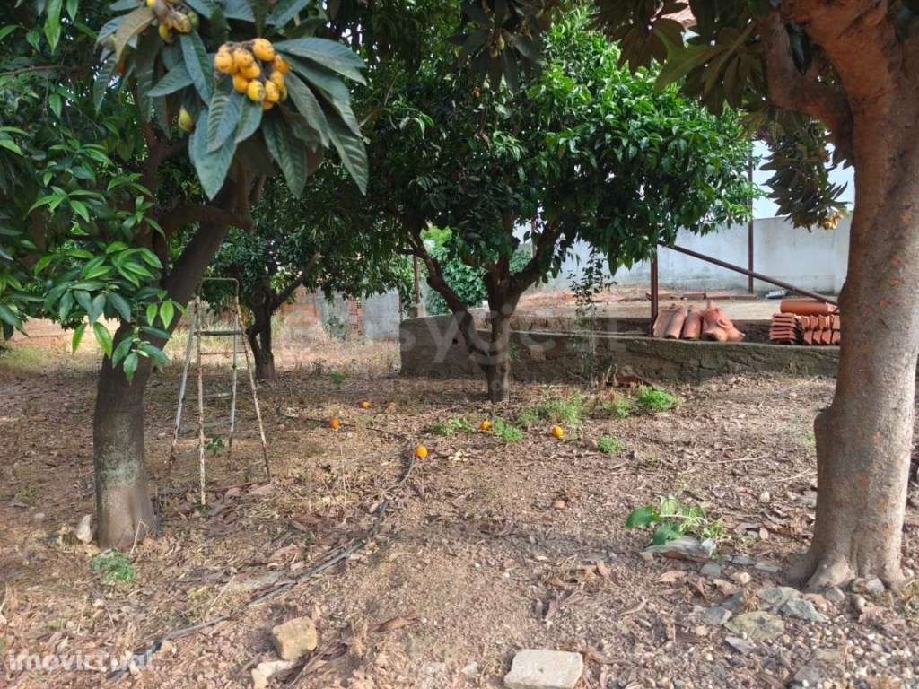 Terreno urbano com 500 m2, situado em Aljustrel - Grande imagem: 4/19