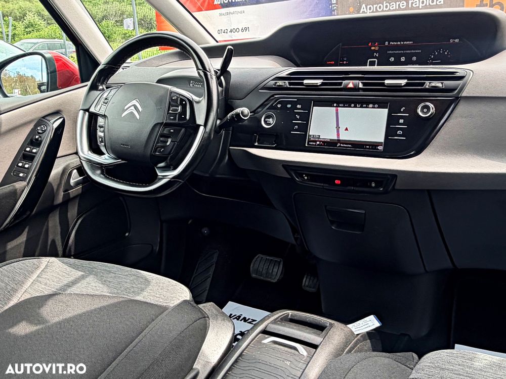 Citroën C4 Picasso PureTech 130 Stop&Start EAT6 SHINE - 26