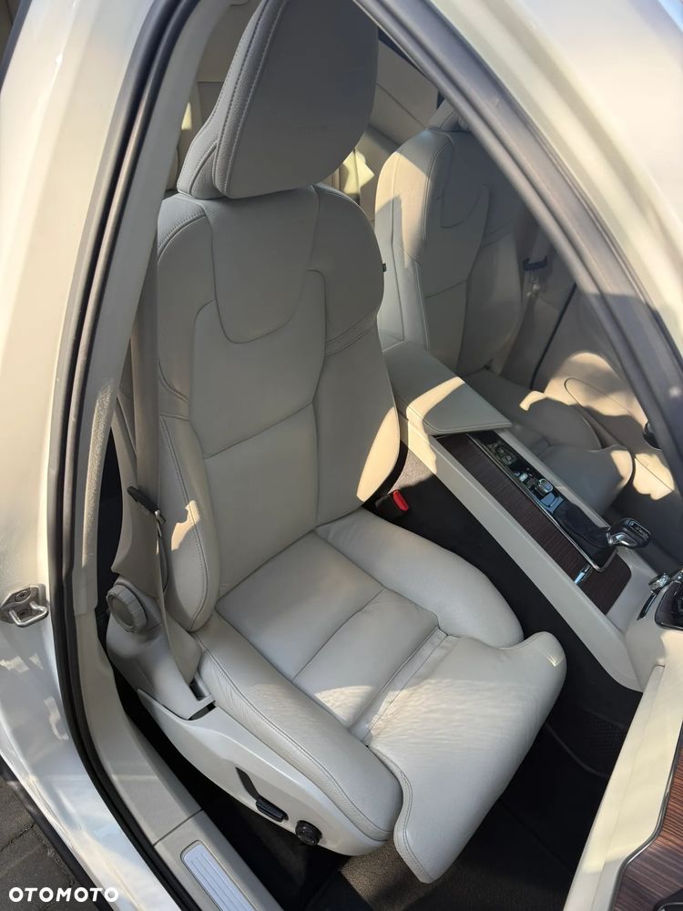 Volvo XC 60 D4 Inscription - 11