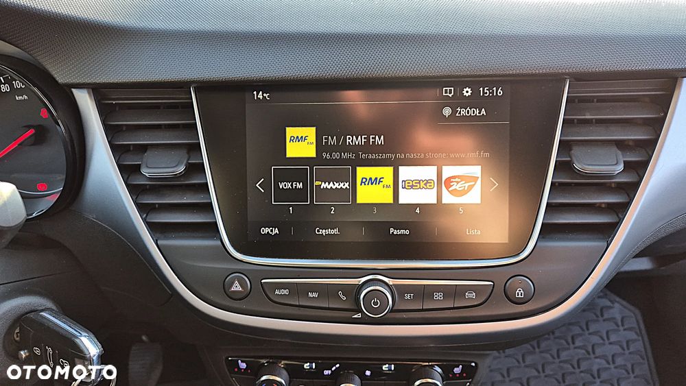 Opel Crossland X 1.2 T Design Line S&S - 21