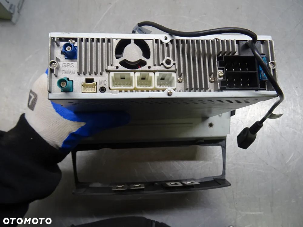 DYNAVIN N6-E9X RADIO BMW E90 - 4