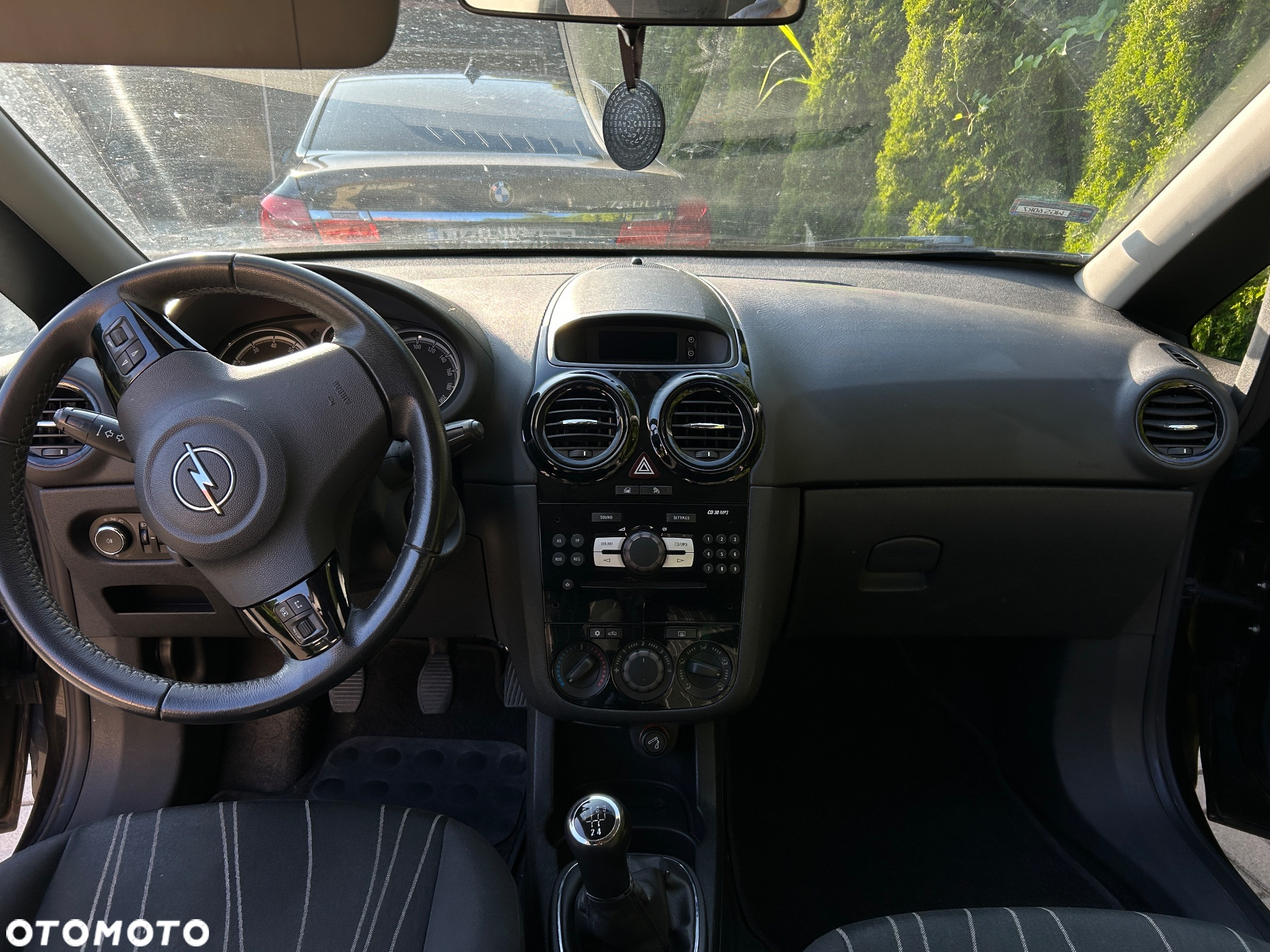Opel Corsa 1.2 16V 111 - 5