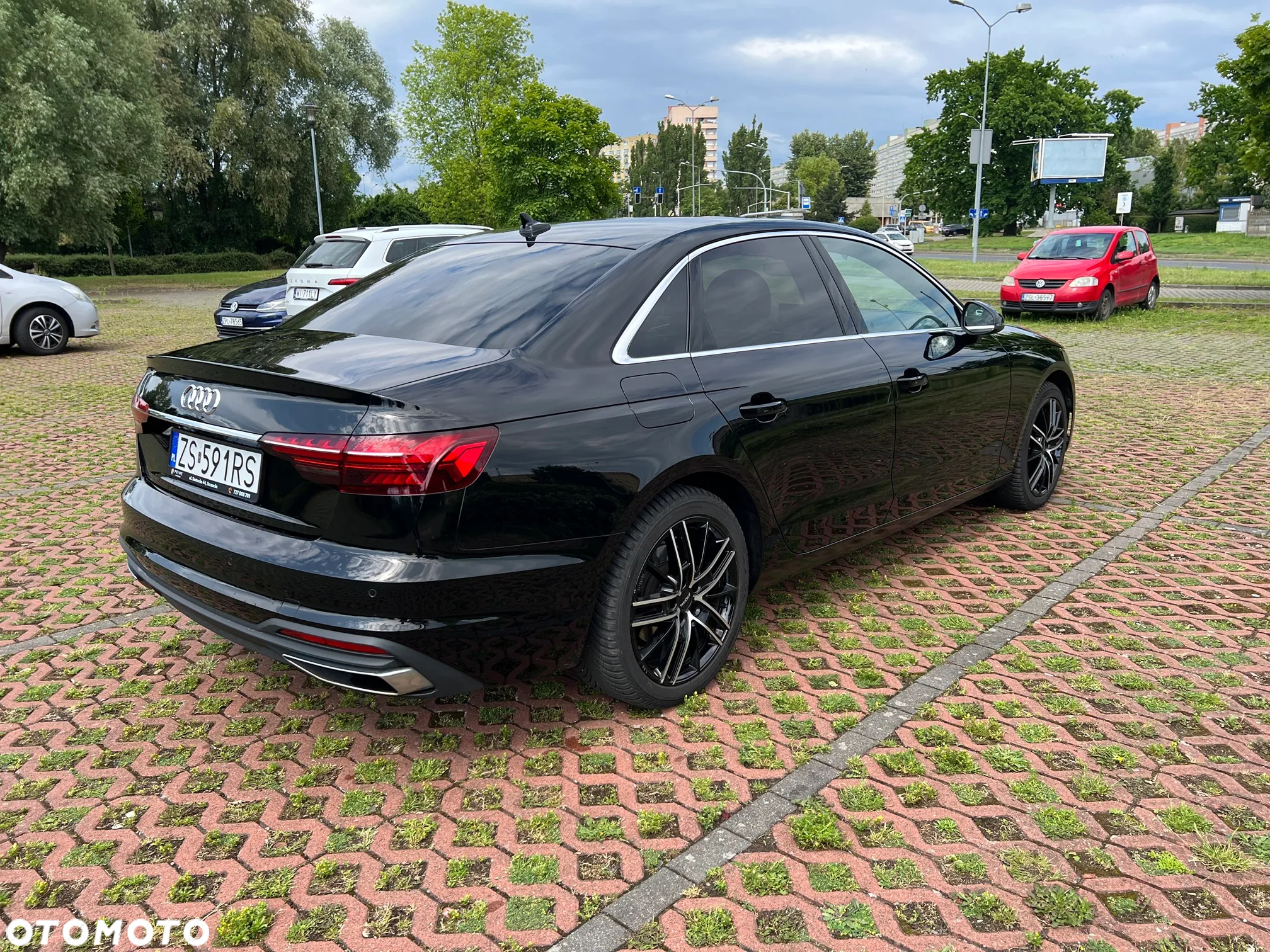 Audi A4 - 4