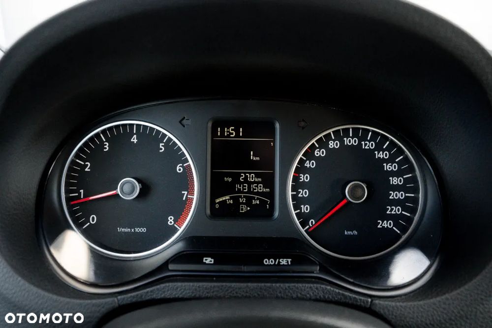 Volkswagen Polo 1.4 16V Highline - 19