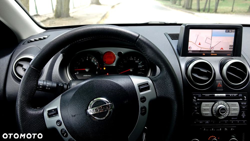 Nissan Qashqai 2.0 tekna - 16