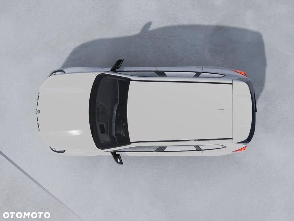 BMW iX1 xDrive30 66.5kWh M Sport - 9
