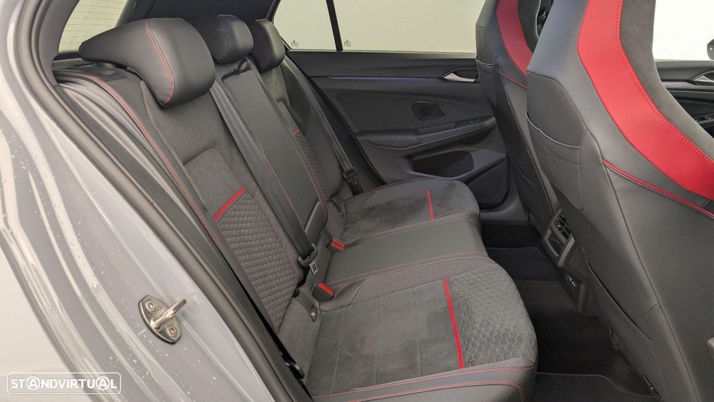 VW Golf 2.0 TSI GTI Clubsport DSG - 15