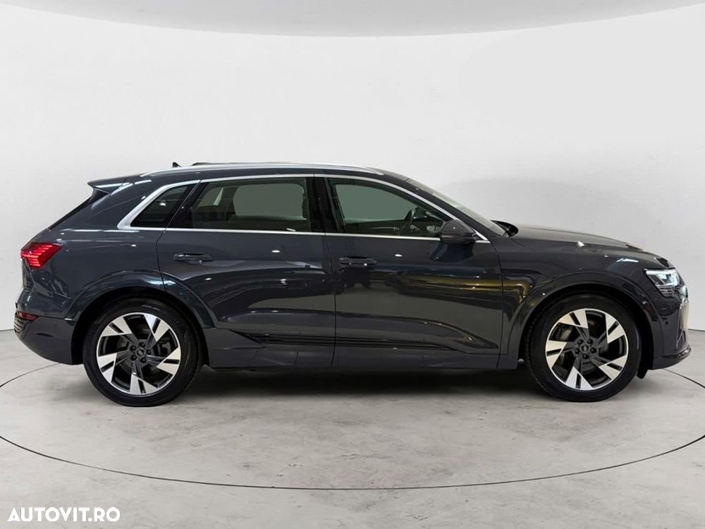 Audi Q8 e-tron 50 quattro Advanced - 5