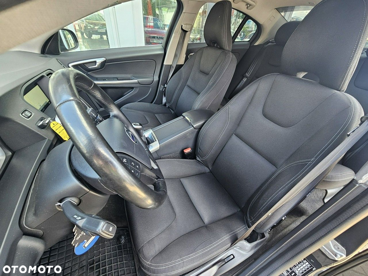 Volvo S60 D2 Drive-E Kinetic - 10