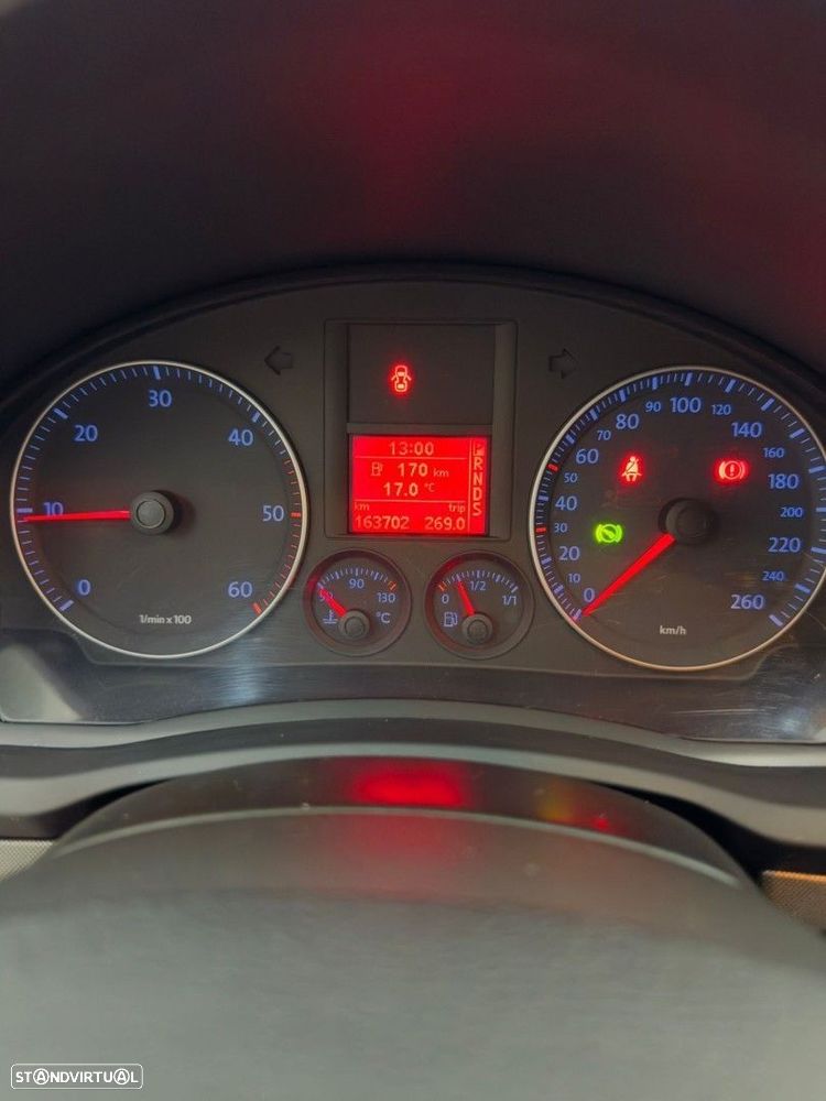 VW Golf 1.9 TDi Confortline DSG - 20